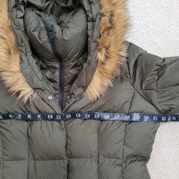 Like New The North Face Dealio 550 Fill Down Parka Size M - Picture 8 of 15